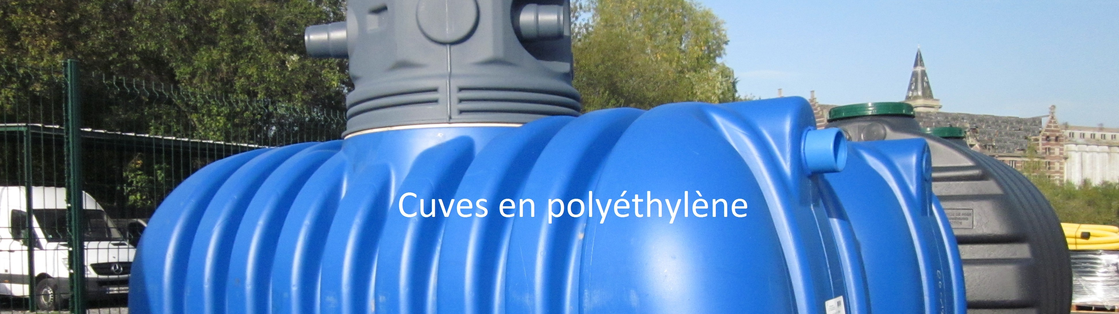 Cuve-PEHD-eau-de-puie-Copie-e1417960401267.jpg